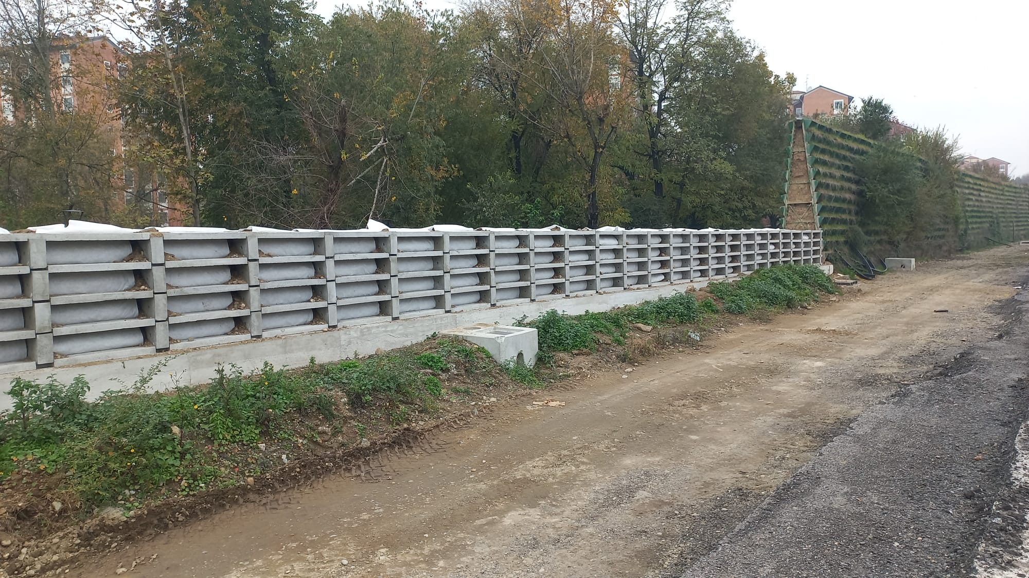 Barriera antirumore con integrazione a verde - vista 1